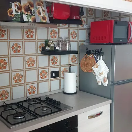 Apartamento ᑕᗩsᗩ ᗰᗩᖴᗩᒪᗪᗩ A 2 Passi Dalla Stazione E Dal Centro Storico, Posto Auto Interno *