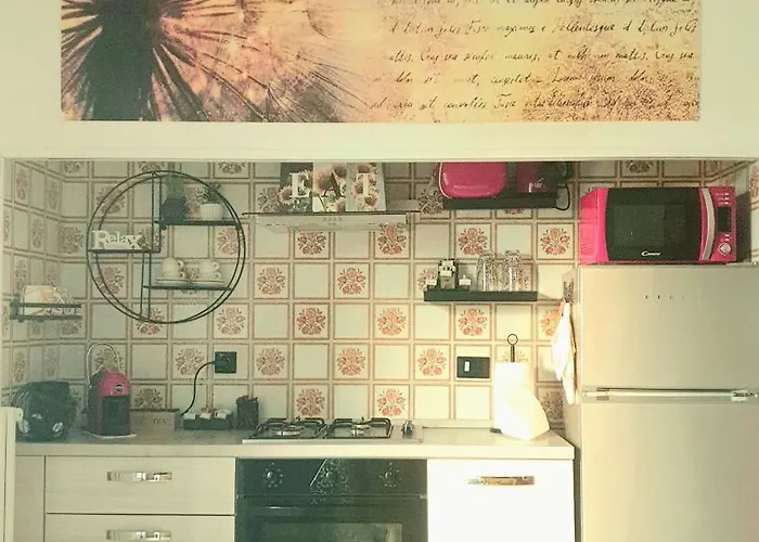 ᑕᗩsᗩ ᗰᗩᖴᗩᒪᗪᗩ A 2 Passi Dalla Stazione E Dal Centro Storico, Posto Auto Interno Lejlighed