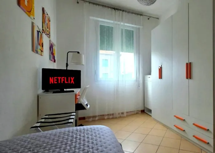 ᑕᗩsᗩ ᗰᗩᖴᗩᒪᗪᗩ A 2 Passi Dalla Stazione E Dal Centro Storico, Posto Auto Interno Lejlighed