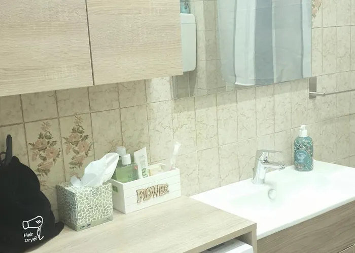 ᑕᗩsᗩ ᗰᗩᖴᗩᒪᗪᗩ A 2 Passi Dalla Stazione E Dal Centro Storico, Posto Auto Interno Lejlighed